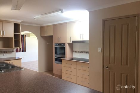 Property photo of 14 Kiwi Court Ooralea QLD 4740
