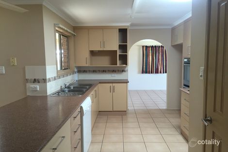Property photo of 14 Kiwi Court Ooralea QLD 4740