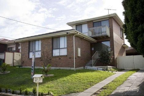 20 Briar Hurst Ave, Dandenong North, VIC 3175