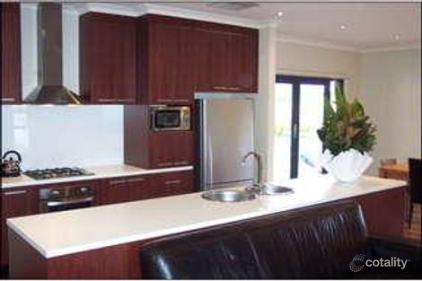Property photo of 10 Scotts Rise Ararat VIC 3377