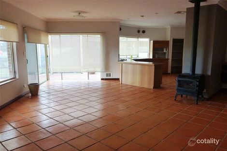Property photo of 7 Kardier Mews Viveash WA 6056