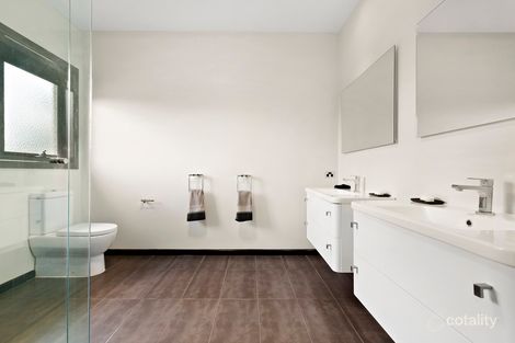 Property photo of 1 Jeffrey Drive Yarrambat VIC 3091