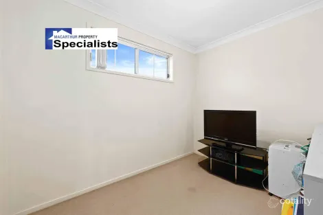 Property photo of 5 Pittman Steps Place Blair Athol NSW 2560