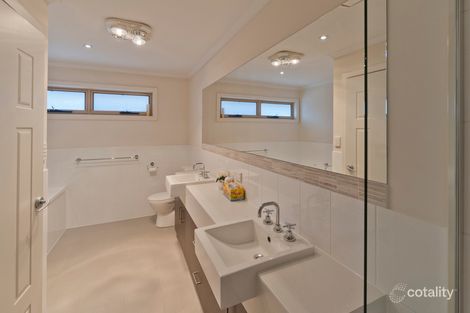 Property photo of 139 East Terrace Henley Beach SA 5022