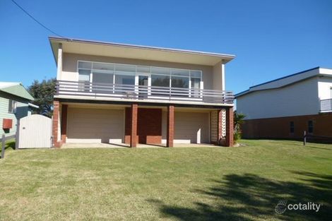 Property photo of 8 Warrain Crescent Currarong NSW 2540