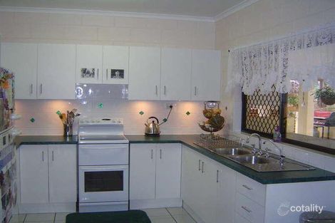 Property photo of 19 McFarlane Drive Kanimbla QLD 4870