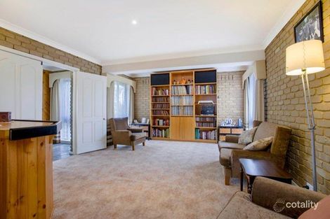 Property photo of 13 Flemming Court Keilor VIC 3036