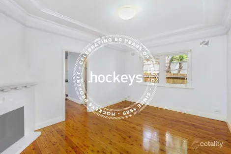 Property photo of 47 Devonshire Street Crows Nest NSW 2065