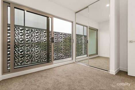 Property photo of 201/118 Brighton Road Ripponlea VIC 3185
