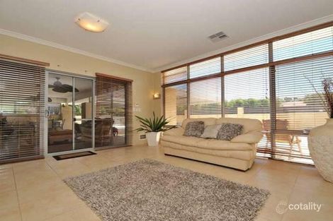 Property photo of 21 Farrington Street Warnbro WA 6169