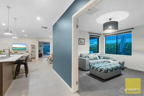 Property photo of 7 Freemont Circuit Truganina VIC 3029