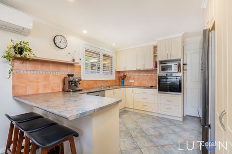 Property photo of 8 Loder Place Kambah ACT 2902