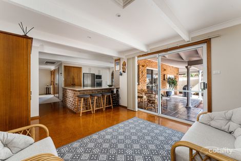 Property photo of 7 Teak Close Bossley Park NSW 2176