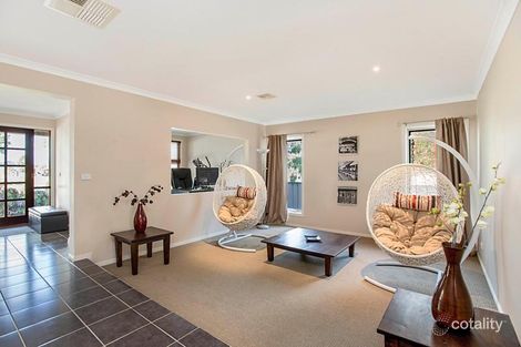 Property photo of 88 Tenterfield Drive Burnside Heights VIC 3023