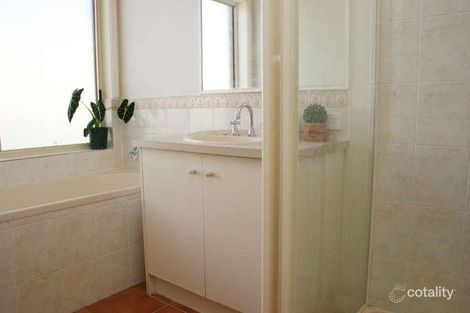 Property photo of 14 Sundown Walk Frankston South VIC 3199