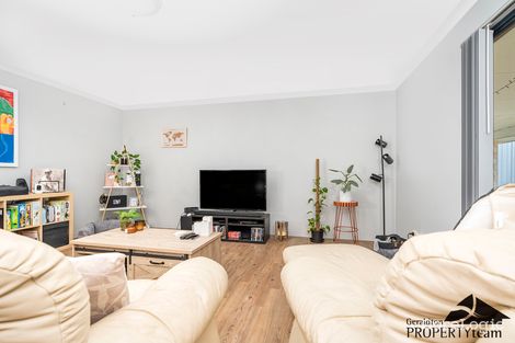 Property photo of 4 Archdale Rise Wandina WA 6530