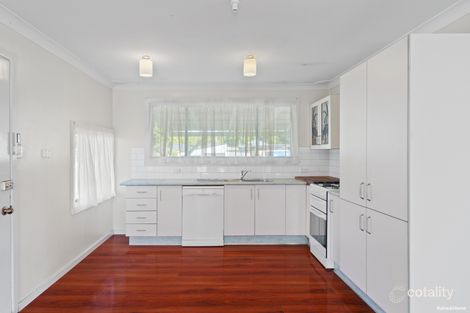 Property photo of 4 Nerissa Road Erina NSW 2250