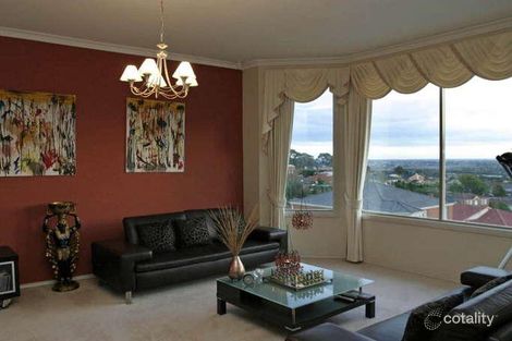 Property photo of 7 Camdon Gardens Berwick VIC 3806