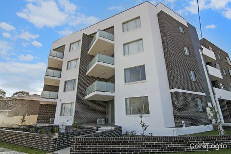 Property photo of 13/1-2 Harvey Place Toongabbie NSW 2146