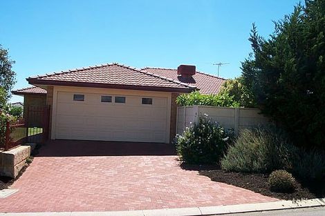 8 Lexington Hts, Currambine, WA 6028