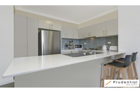 Property photo of 14/12 Parkside Crescent Campbelltown NSW 2560