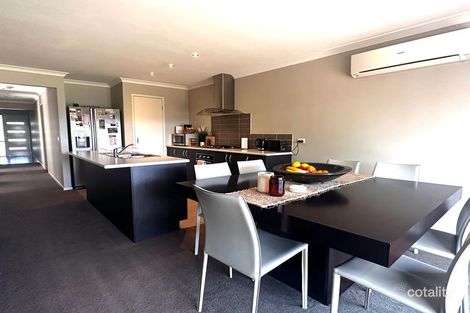 Property photo of 66 Gregson Grove Lyndhurst VIC 3975
