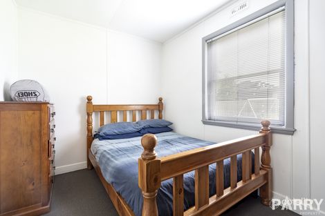 Property photo of 15 Cook Crescent Mayfield TAS 7248