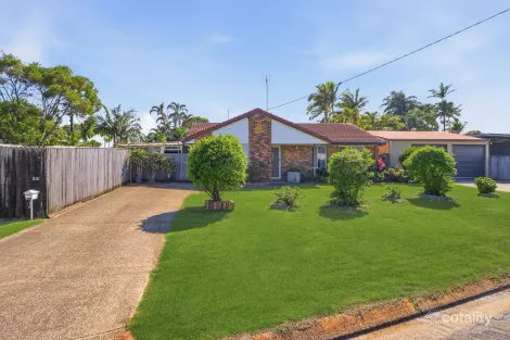 26 Gayome St, Pacific Paradise, QLD 4564