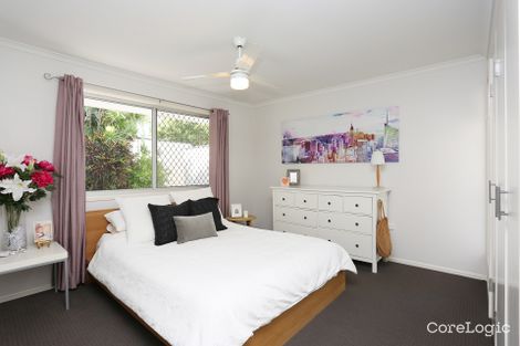 Property photo of 26 Pinaroo Street Battery Hill QLD 4551