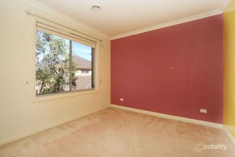 Property photo of 5 Flamingo Point South Morang VIC 3752