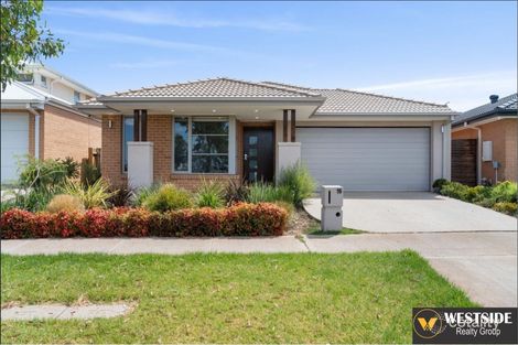 Property photo of 16 Gilderton Esplanade Aintree VIC 3336
