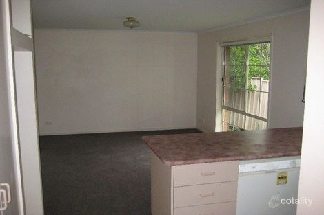 Property photo of 2/32 Goldsmith Street Hamilton VIC 3300