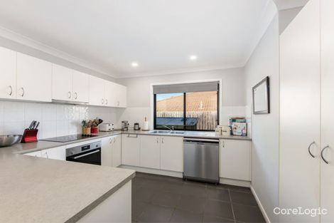 Property photo of 13 Walter Court Leichhardt QLD 4305