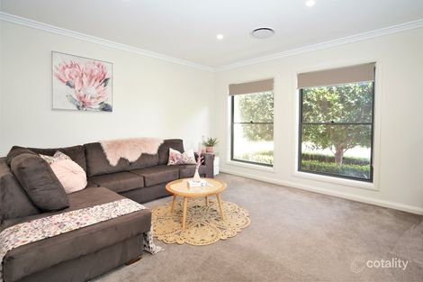 Property photo of 5 Davidson Place Griffith NSW 2680