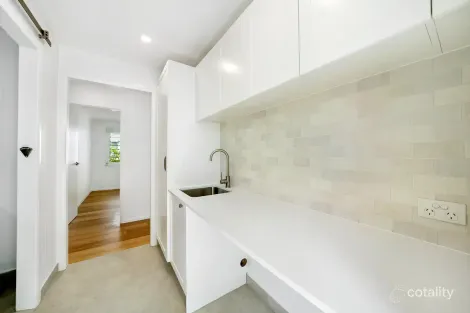 Property photo of 1/25 Evandale Crescent Miami QLD 4220