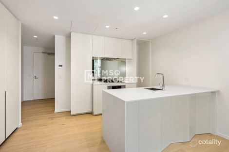Property photo of 1802/11 Bale Circuit Southbank VIC 3006