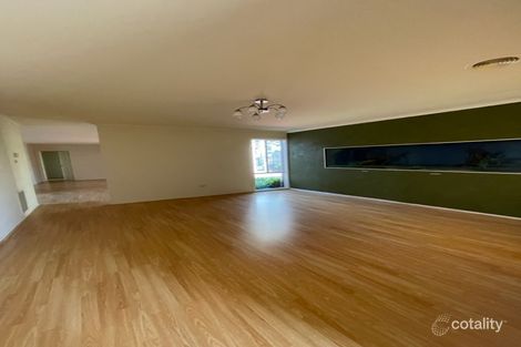 Property photo of 16 Watermark Way Point Cook VIC 3030