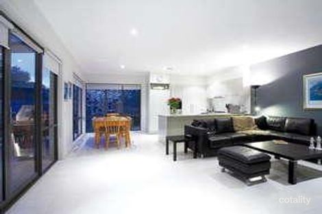 Property photo of 16 Cypress Point Parade Heatherton VIC 3202
