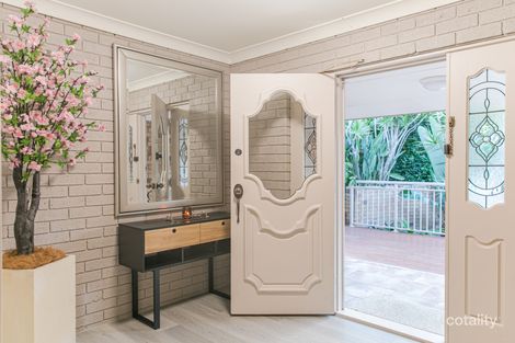 Property photo of 2 Rob Roy Court Highland Park QLD 4211