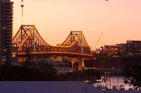 Property photo of 25/75 Thorn Street Kangaroo Point QLD 4169