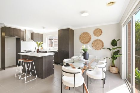 Property photo of 27 Stonehill Drive Maddingley VIC 3340