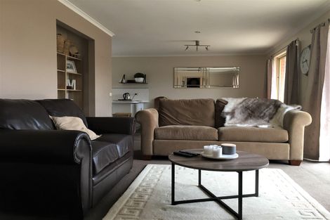 Property photo of 2/90 Beach Road Torquay VIC 3228