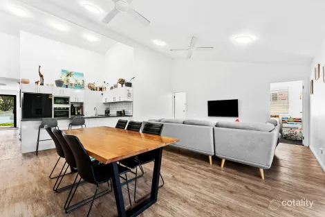 Property photo of 27 Sunset Parade Chain Valley Bay NSW 2259