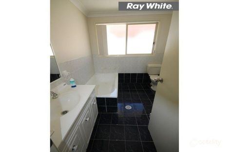 Property photo of 6 Daniel Place Green Valley NSW 2168