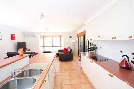 Property photo of 2 Veitch Close Wellington Point QLD 4160