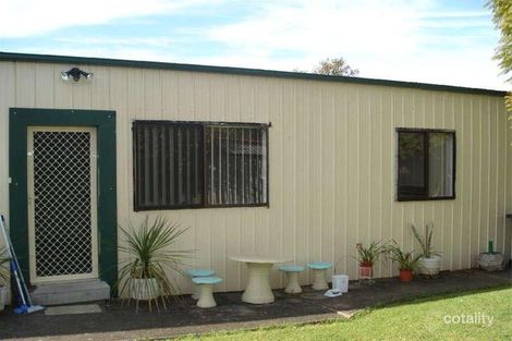 10 Arnett St, Pendle Hill, NSW 2145