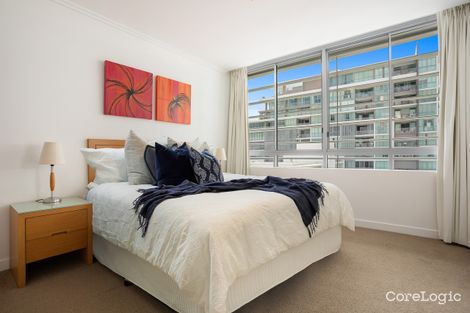 Property photo of 2311/33 T E Peters Drive Broadbeach Waters QLD 4218