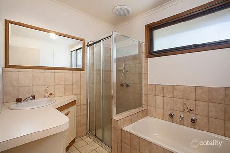 Property photo of 3/144-146 Kangaroo Road Hughesdale VIC 3166