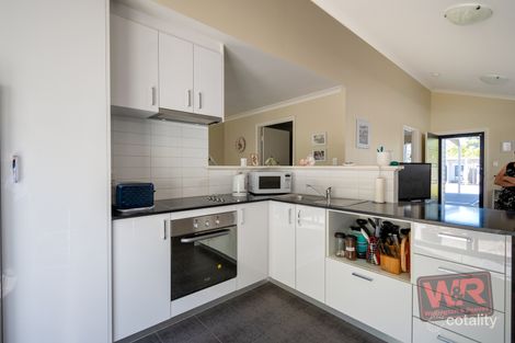 Property photo of 18/20 Grove Street West Little Grove WA 6330