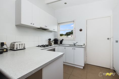 Property photo of 27 Swan Parade St Leonards VIC 3223